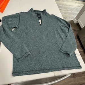Men’s Gap pullover zipper textured green hoodie in size XL !